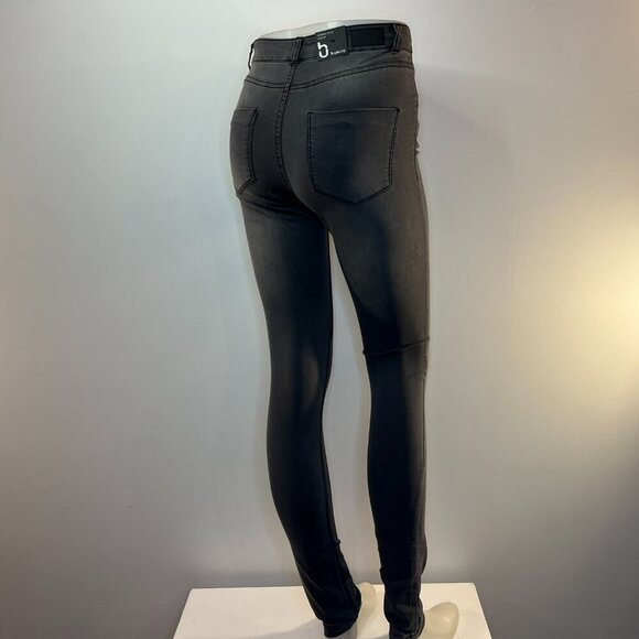 B. YOUNG Women's Grey Denim Slim Fit Lola Lola Jeans - Size 26 x 32L - NWT $69 - Picture 4 of 5